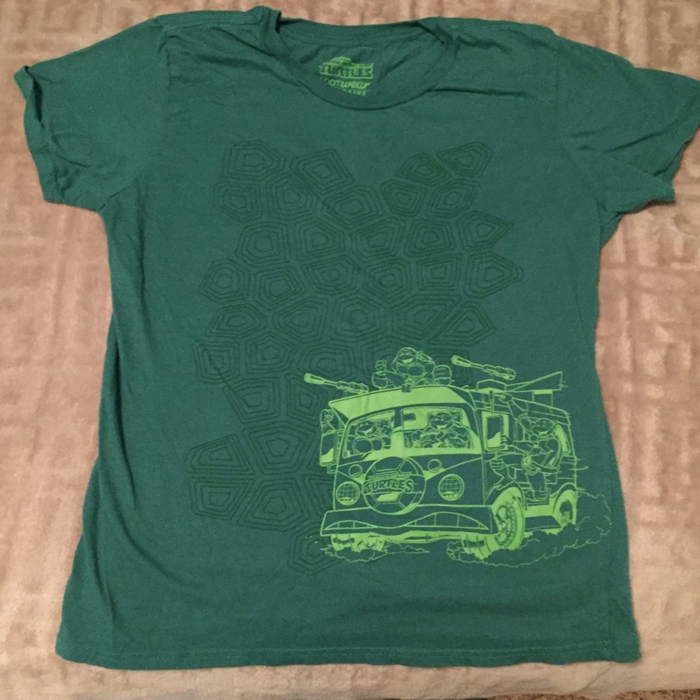 TMNT LootCrate Exclusive Short Sleeve Tee